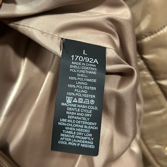 Kate Spade Camel Quilted Puffer Jacket NWT Large Lightweight Snap Front Coat - Picture 7 of 9